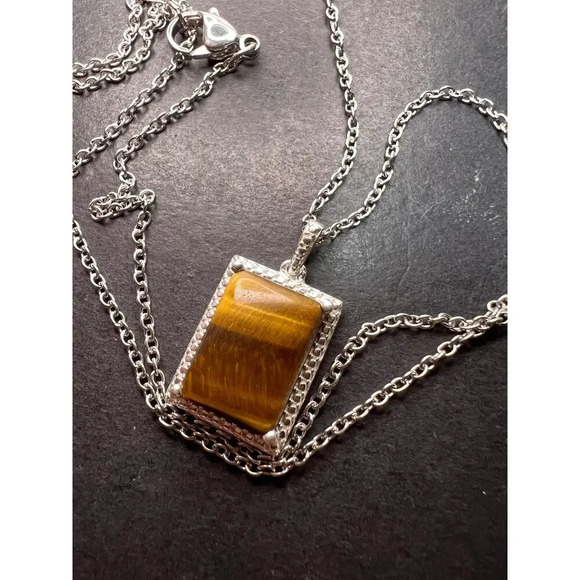 Tigers eye pendant in sterling silver with stainless steel chain - Picture 4 of 11